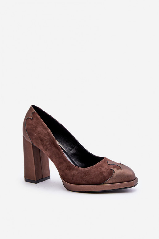 Chaussures en daim avec des talons Laura Messi 2702 marron