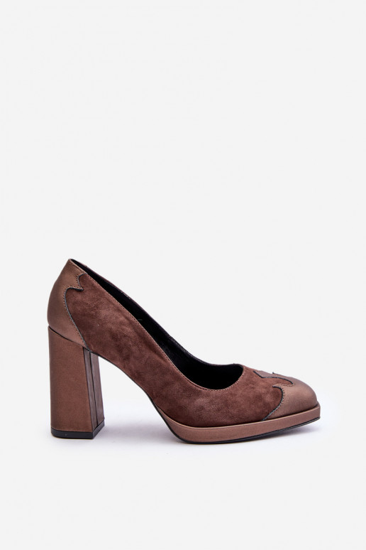 Chaussures en daim avec des talons Laura Messi 2702 marron