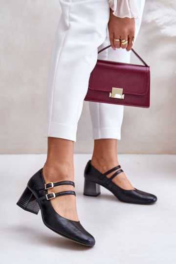 Peau Chaussures avec des bandes avec des talons Laura Messi 2857 couleur noire 2