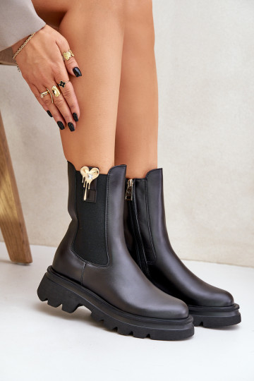 Bottines en cuir stylées avec décoration CheBello 4537, couleur noire 2