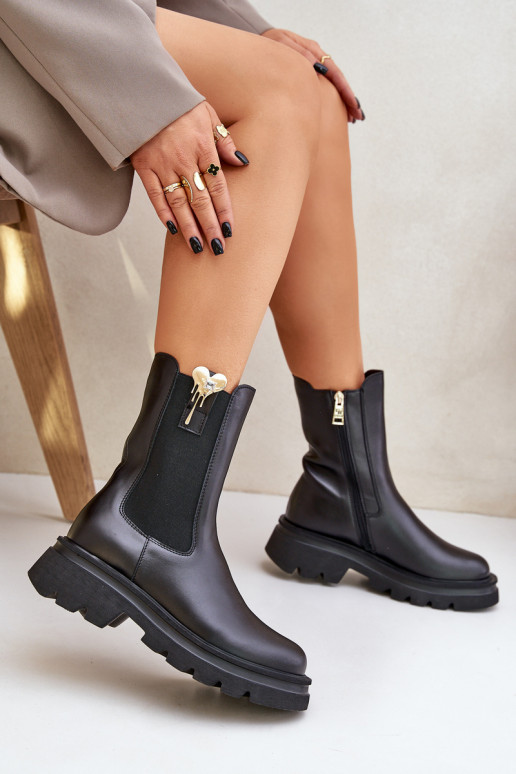 Peau bottes élégantes avec décoration CheBello 4537 couleur noire