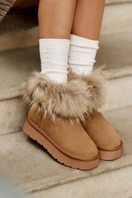 Peau Bottes de neige avec une plateforme avec un manteau de fourrure marron Avirisa Peau Bottes de neige avec une plateforme avec un manteau de fourrure marron Avirisa