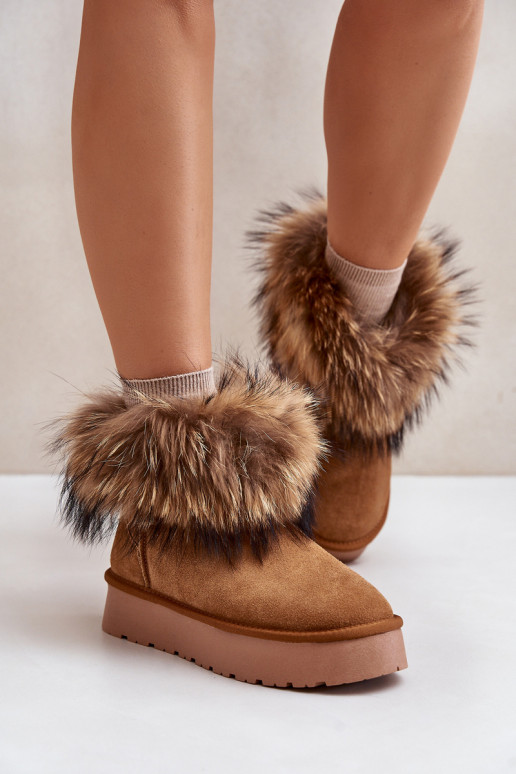 Peau Bottes de neige avec une plateforme avec un manteau de fourrure marron Avirisa Peau Bottes de neige avec une plateforme avec un manteau de fourrure marron Avirisa
