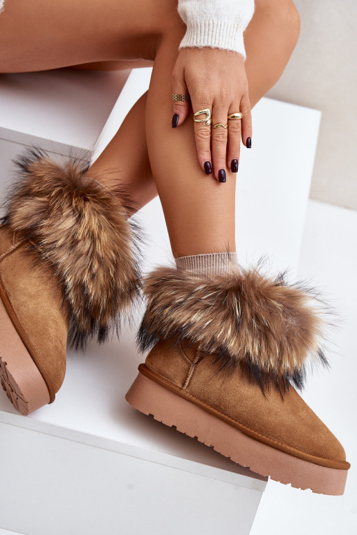 Peau Bottes de neige avec une plateforme avec un manteau de fourrure marron Avirisa Peau Bottes de neige avec une plateforme avec un manteau de fourrure marron Avirisa