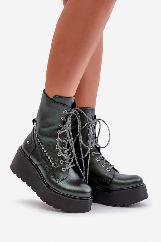 Peau Bottines de travail avec une plateforme I Koturnie Il fautciejka 06676-09 couleur verte