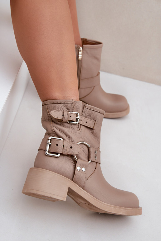 Peau Bottes pour femmes Sur un talon bas Klocku avec des bandes Zazoo 3644 beige Peau Bottes pour femmes Sur un talon bas Klocku avec des bandes Zazoo 3644 beige