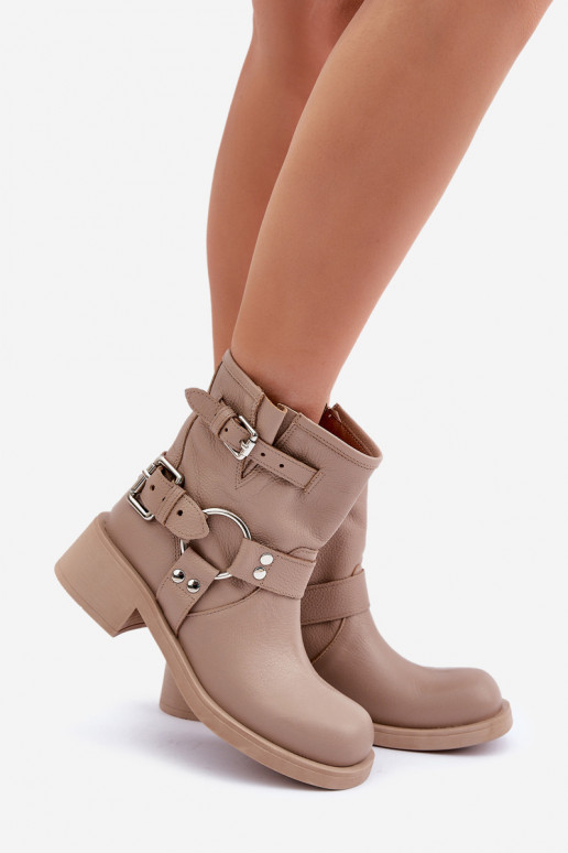 Peau Bottes pour femmes Sur un talon bas Klocku avec des bandes Zazoo 3644 beige Peau Bottes pour femmes Sur un talon bas Klocku avec des bandes Zazoo 3644 beige