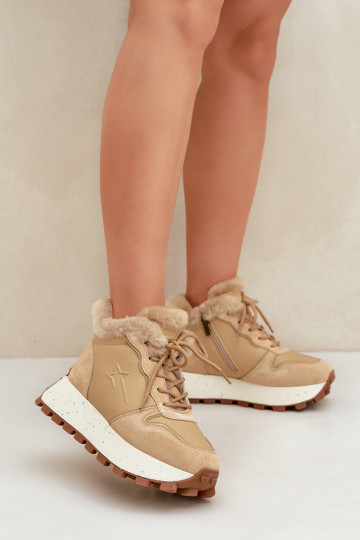 Peau Chaussures modèle baskets chaussures Féminin avec un manteau de fourrure avec une plateforme Big Star OO274A330 beige 2