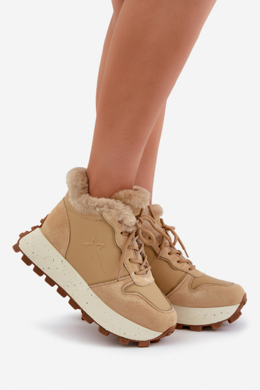 Peau Chaussures modèle baskets chaussures Féminin avec un manteau de fourrure avec une plateforme Big Star OO274A330 beige Peau Chaussures modèle baskets chaussures Féminin avec un manteau de fourrure avec une plateforme Big Star OO274A330 beige