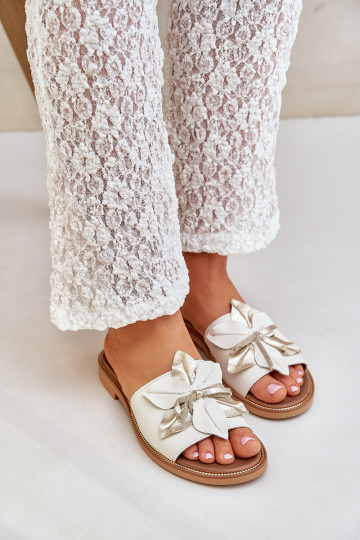 Pantoufles ornées en cuir naturel Zazoo 3667 couleur blanche