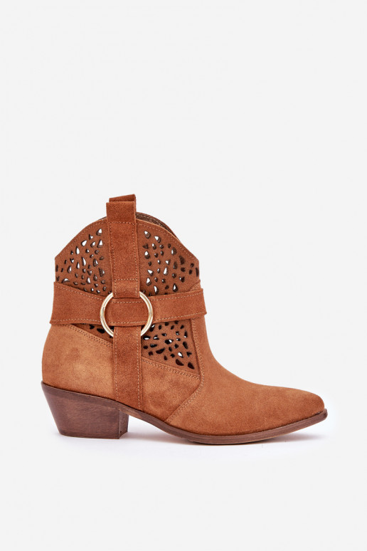 Chaussures en daim style coÀ-boy avec des éléments ajourés avec des talons Zazoo 2994 marron Chaussures en daim style coÀ-boy avec des éléments ajourés avec des talons Zazoo 2994 marron