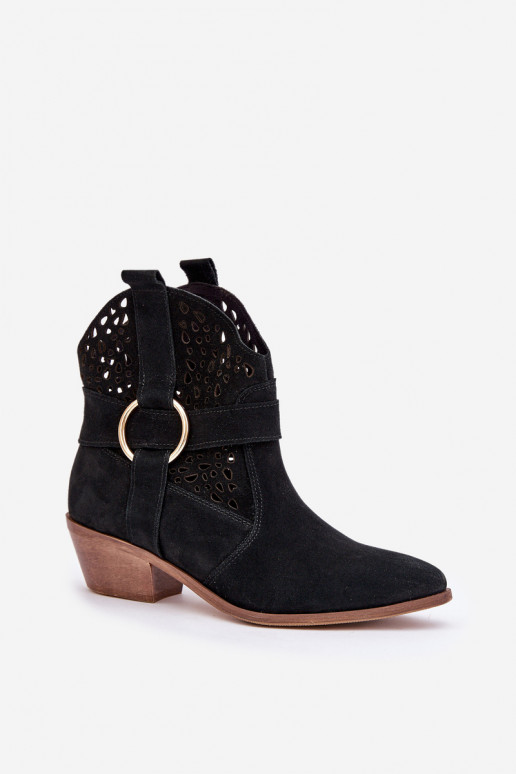 Chaussures en daim style coÀ-boy avec des éléments ajourés avec des talons Zazoo 2994 couleur noire Chaussures en daim style coÀ-boy avec des éléments ajourés avec des talons Zazoo 2994 couleur noire