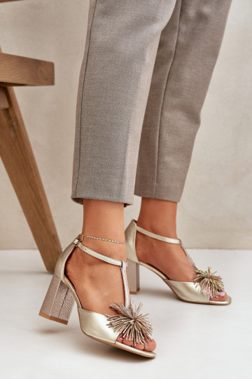 Sandales en cuir avec talons et ornements Laura Messi 2758 couleur or 2