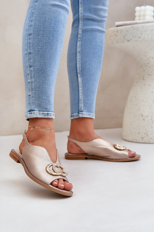 Sandales pour femmes avec des talons larges avec des ornements Laura Messi 2865 couleur dorée Sandales pour femmes avec des talons larges avec des ornements Laura Messi 2865 couleur dorée