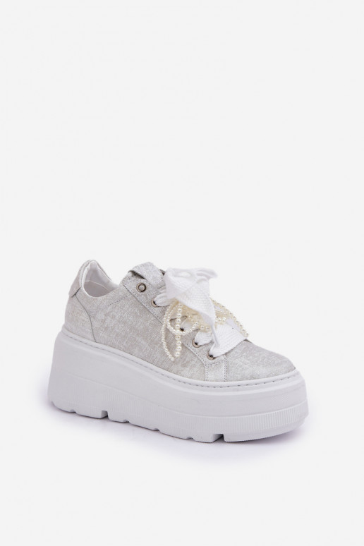 Peau Chaussures modèle baskets avec une plateforme CheBello 4658 couleur argent Peau Chaussures modèle baskets avec une plateforme CheBello 4658 couleur argent