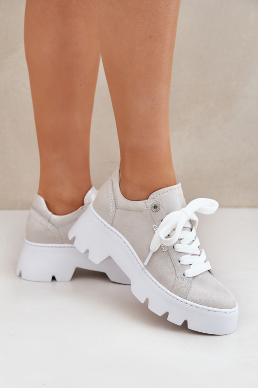 Chaussures modèle baskets baskets avec une plateforme CheBello 4632 couleur argent Chaussures modèle baskets baskets avec une plateforme CheBello 4632 couleur argent