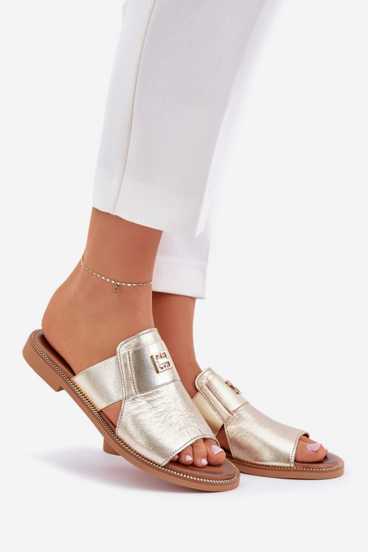 Style élégant Chaussons Fabriqué en cuir naturel avec des talons larges Zazoo 40423 couleur dorée Style élégant Chaussons Fabriqué en cuir naturel avec des talons larges Zazoo 40423 couleur dorée