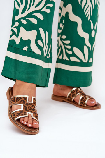 Peau isocèle Chaussons avec des motifs en fourrure de léopard Zazoo 40383 marron 2