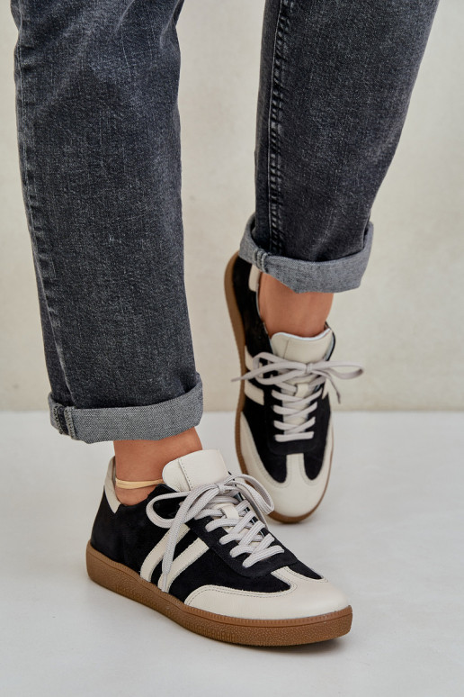 Zazoo N1068 Peau Faible Chaussures modèle baskets Féminin couleur noire Zazoo N1068 Peau Faible Chaussures modèle baskets Féminin couleur noire