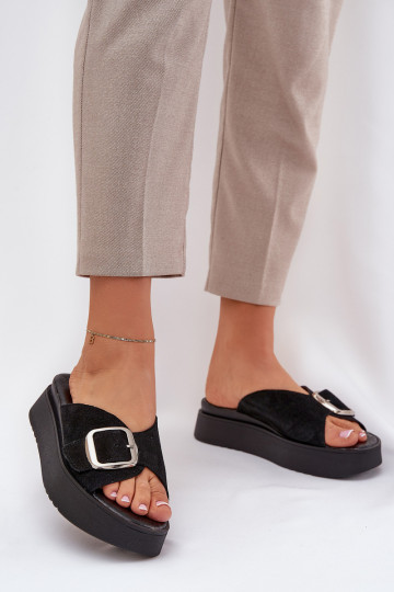 Chaussons femme en daim avec boucles avec une plateforme Zazoo 3019 couleur noire
