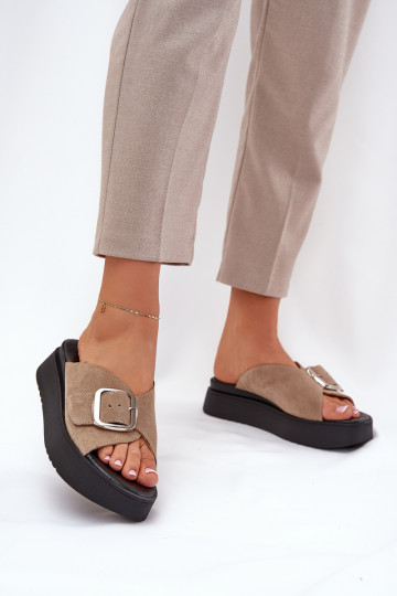 Chaussons femme en daim avec boucles avec une plateforme Zazoo 3019 beige 2