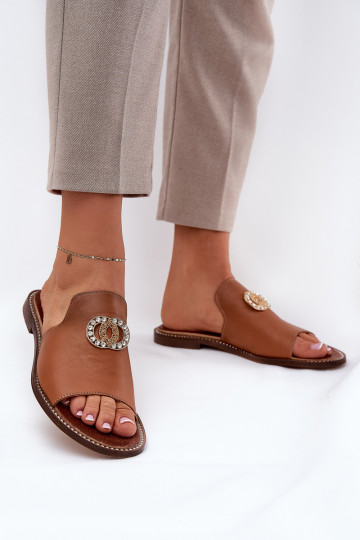 Pantoufles élégantes en cuir pour femmes avec ornements Zazoo 3008 couleur marron 2