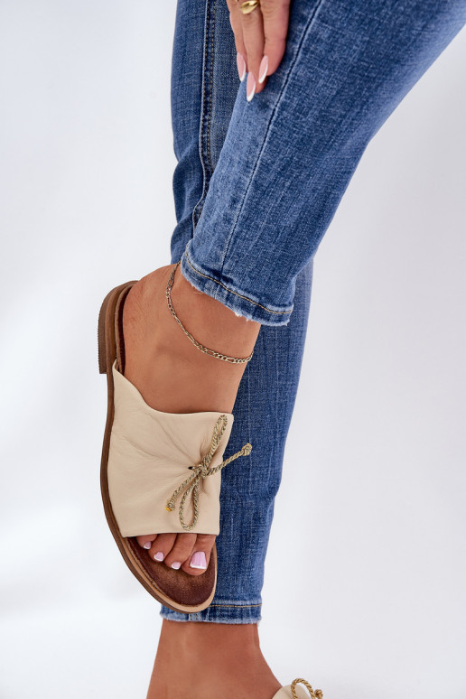 Zazoo 2659 Pantoufles en cuir Féminin beige Zazoo 2659 Pantoufles en cuir Féminin beige