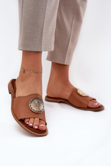 Pantoufles en cuir avec talons larges et ornements Zazoo 2938 couleur marron