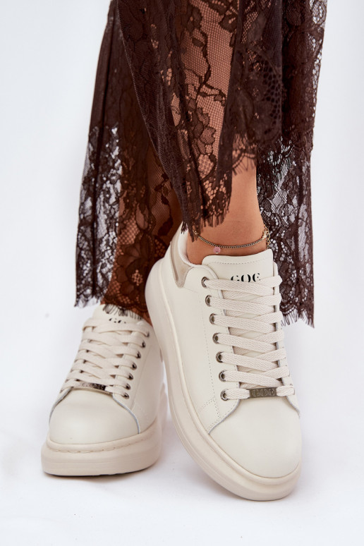 Peau Chaussures modèle baskets Féminin avec une plateforme GOE RR2N4004 beige Peau Chaussures modèle baskets Féminin avec une plateforme GOE RR2N4004 beige