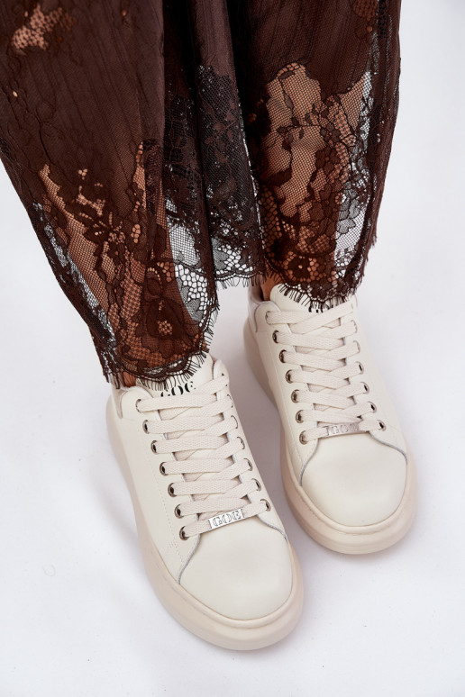 Peau Chaussures modèle baskets Féminin avec une plateforme GOE RR2N4004 beige Peau Chaussures modèle baskets Féminin avec une plateforme GOE RR2N4004 beige