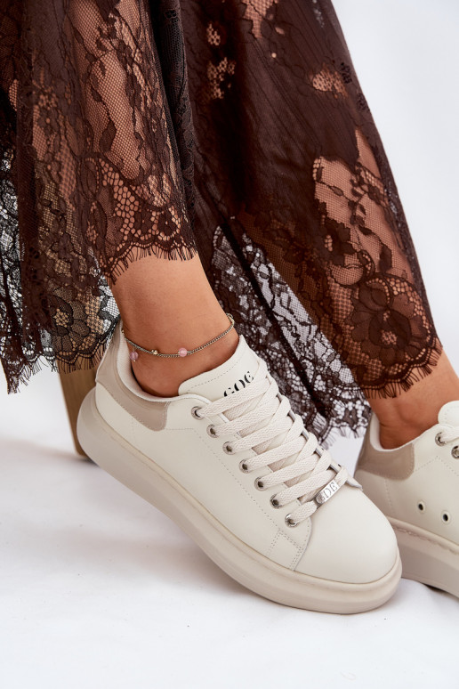 Peau Chaussures modèle baskets Féminin avec une plateforme GOE RR2N4004 beige Peau Chaussures modèle baskets Féminin avec une plateforme GOE RR2N4004 beige