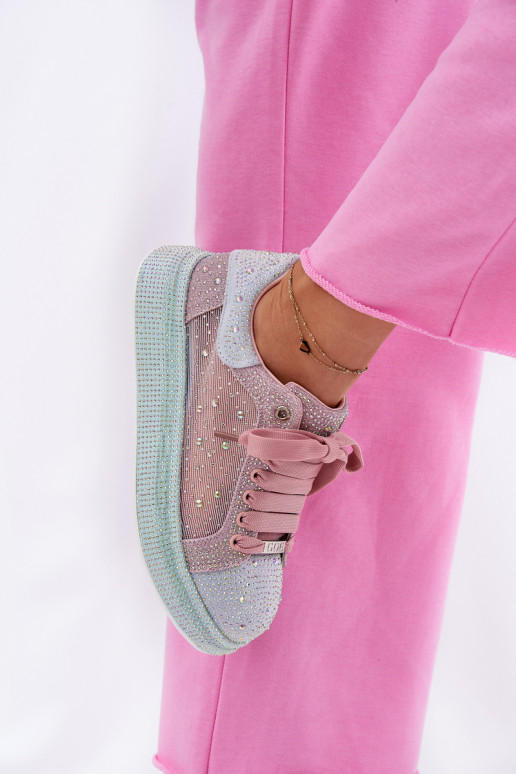 Décoré Chaussures modèle baskets avec une plateforme GOE RR2N4009 Couleurs différentes