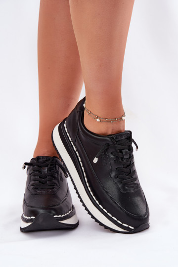 Peau Chaussures modèle baskets Féminin avec une plateforme Big Star RR274A335 couleur noire