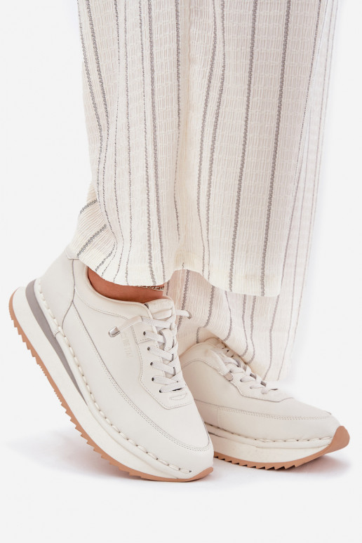 Peau Chaussures modèle baskets Féminin avec une plateforme Big Star RR274A333 couleur blanche Peau Chaussures modèle baskets Féminin avec une plateforme Big Star RR274A333 couleur blanche
