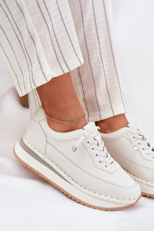 Peau Chaussures modèle baskets Féminin avec une plateforme Big Star RR274A333 couleur blanche Peau Chaussures modèle baskets Féminin avec une plateforme Big Star RR274A333 couleur blanche