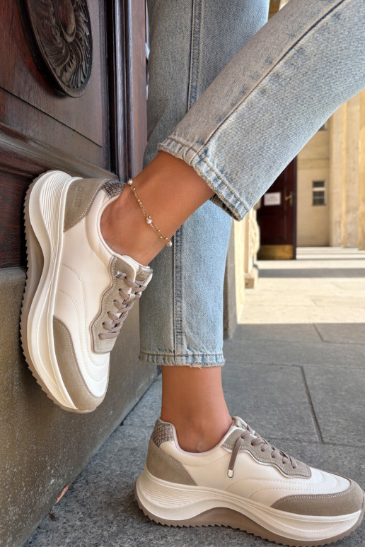 en daim Chaussures modèle baskets Féminin avec une plateforme Big Star RR274A344 HI-POLY SYSTEM beige en daim Chaussures modèle baskets Féminin avec une plateforme Big Star RR274A344 HI-POLY SYSTEM beige