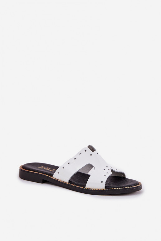 Zazoo 40326 avec effet vernis Féminin Chaussons Avec découpes décoratives couleur blanche Zazoo 40326 avec effet vernis Féminin Chaussons Avec découpes décoratives couleur blanche