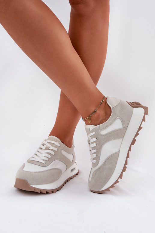 en daim Chaussures modèle baskets avec une plateforme Féminin Big Star RR274896 HI-POLY SYSTEM Blanc-couleur grise en daim Chaussures modèle baskets avec une plateforme Féminin Big Star RR274896 HI-POLY SYSTEM Blanc-couleur grise