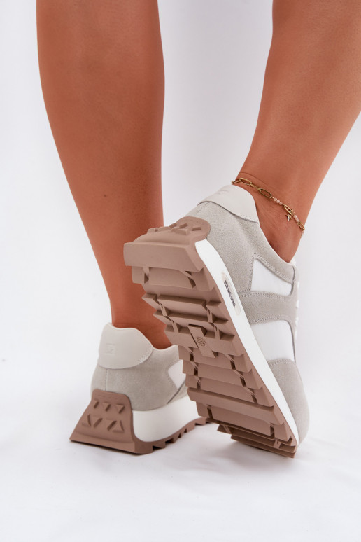en daim Chaussures modèle baskets avec une plateforme Féminin Big Star RR274896 HI-POLY SYSTEM Blanc-couleur grise en daim Chaussures modèle baskets avec une plateforme Féminin Big Star RR274896 HI-POLY SYSTEM Blanc-couleur grise