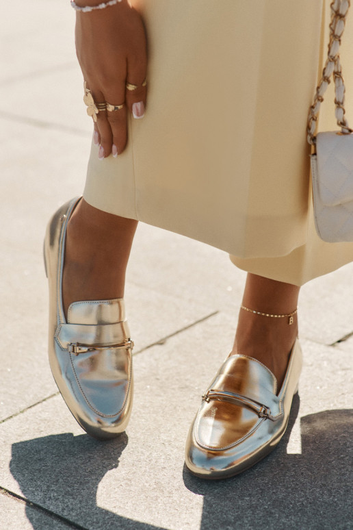 Peau chaussures mocassins pour femmes Il fautciejka K6809-25 couleur dorée Peau chaussures mocassins pour femmes Il fautciejka K6809-25 couleur dorée