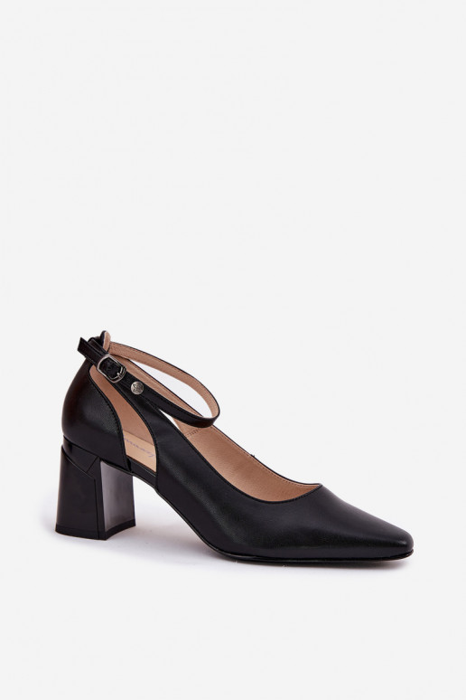 Peau Chaussures avec des talons Il fautciejka K6816-01 couleur noire