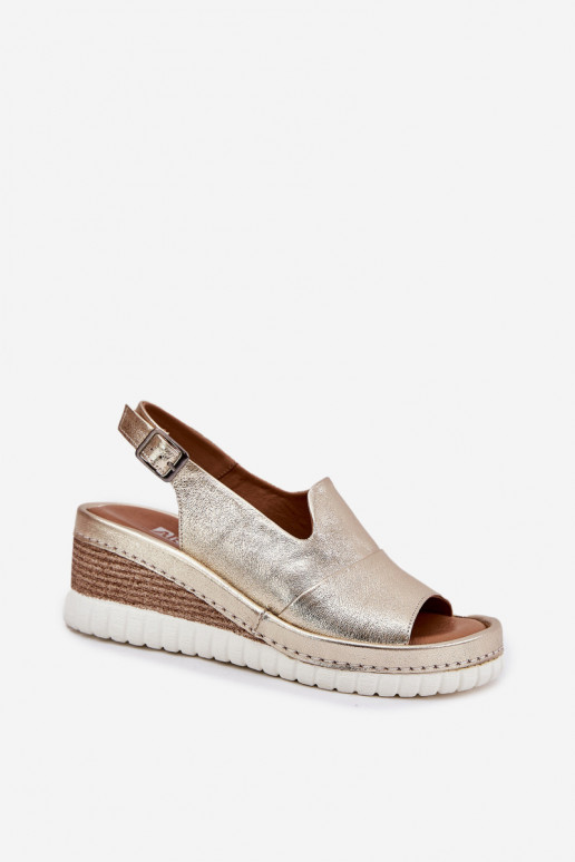 Sandales pour femmes Peau Sur un coin Artiker 56C0920 couleur dorée