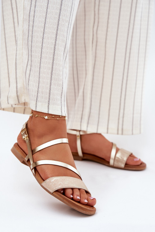 Sandales pour femmes Féminin avec des talons larges Il fautciejka 06966-25 couleur dorée Sandales pour femmes Féminin avec des talons larges Il fautciejka 06966-25 couleur dorée