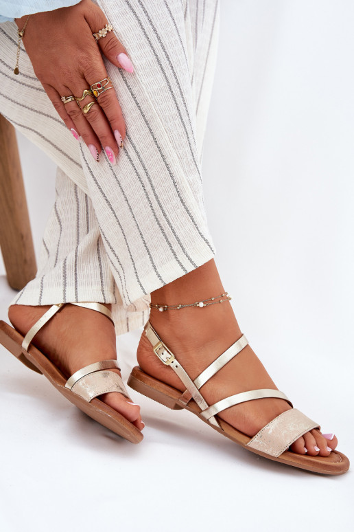 Sandales pour femmes Féminin avec des talons larges Il fautciejka 06966-25 couleur dorée Sandales pour femmes Féminin avec des talons larges Il fautciejka 06966-25 couleur dorée