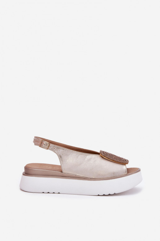 Zazoo 1786 Sandales pour femmes Féminin avec une plateforme avec des ornements couleur dorée Przecierany Zazoo 1786 Sandales pour femmes Féminin avec une plateforme avec des ornements couleur dorée Przecierany