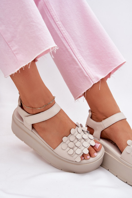 Sandales pour femmes Féminin avec une plateforme CheBello 4701 beige Sandales pour femmes Féminin avec une plateforme CheBello 4701 beige