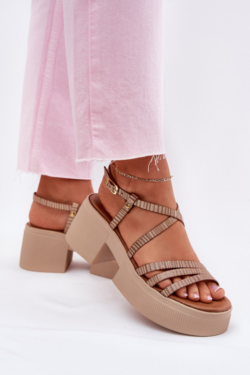 Sandales pour femmes Féminin Il fautciejka 06990-25 couleur dorée Sandales pour femmes Féminin Il fautciejka 06990-25 couleur dorée