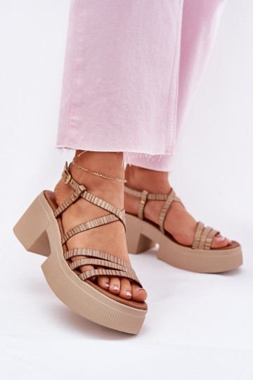 Sandales dorées pour femmes Tai turiciejka 06990-25 2