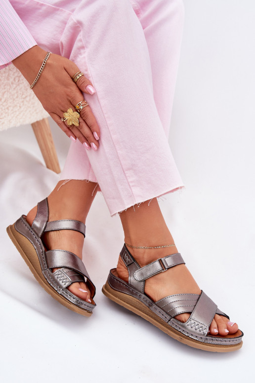 Sandales pour femmes Féminin avec une plateforme Il fautciejka L7064-35 couleur grise Sandales pour femmes Féminin avec une plateforme Il fautciejka L7064-35 couleur grise