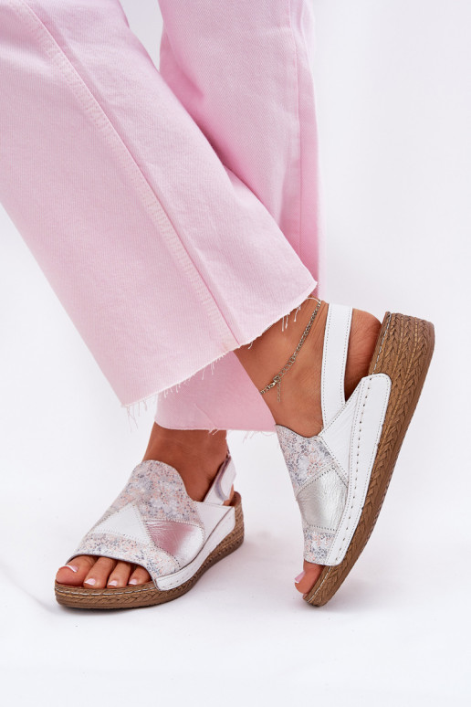 Sandales pour femmes Féminin Sur un coin Avec tresse Il fautciejka L7067-11 couleur blanche Sandales pour femmes Féminin Sur un coin Avec tresse Il fautciejka L7067-11 couleur blanche